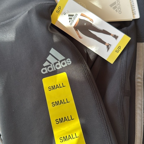 NWT Adidas Women's Black Leggings size M. lightweight high rise. 7/8 - Picture 4 of 5